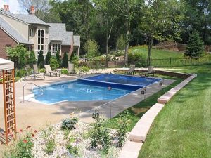 caring for an automatic pool cover